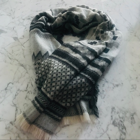 Wool Winter Shawl or Large Scarf - Picture 5 of 6